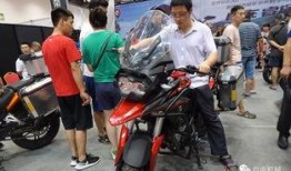吃瓜摩托