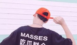 男生用吃瓜头像