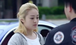 吃瓜帅小伙光头,揭秘他的独特魅力与生活态度