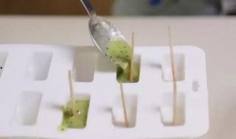 灵位吃瓜吃到飞起,飞起吃瓜，畅游灵界风云