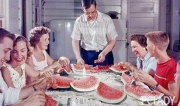 小姐姐吃瓜群众