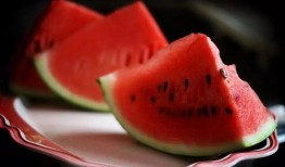 吃瓜会被晒死,揭秘为何吃瓜会被晒死