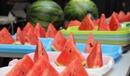 吃瓜比赛切瓜,吃瓜比赛切瓜技艺大比拼