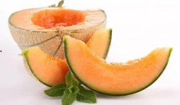 睡醒吃哈密瓜,哈密瓜唤醒味蕾的清新之旅