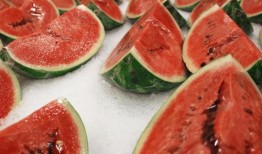 吃饭遇到吃瓜,舌尖上的欢乐时光