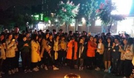 商丘一学校吃瓜,揭秘校园里的那些“瓜”