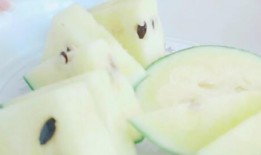 黄色彩瓜咋吃,黄色彩瓜的多彩食法揭秘