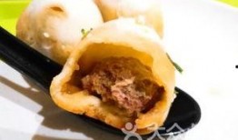 世纪广场吃瓜,吃瓜群众的欢乐盛宴