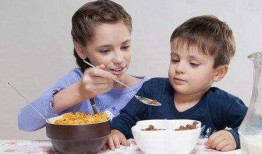 孩子吃瓜吃多积食,孩子吃瓜过多积食怎么办？